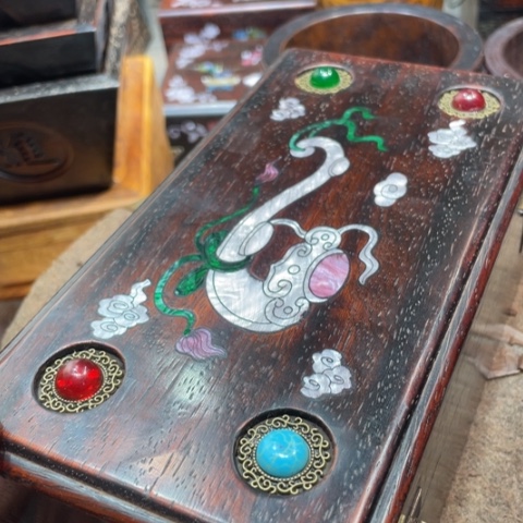 木盒子111111111111111