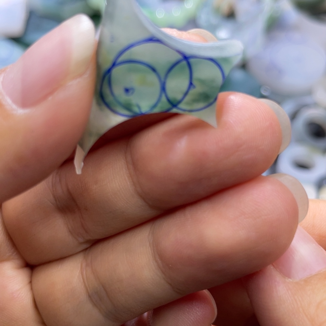 定制翡翠未镶嵌天然翡翠一对冰飘花扣子