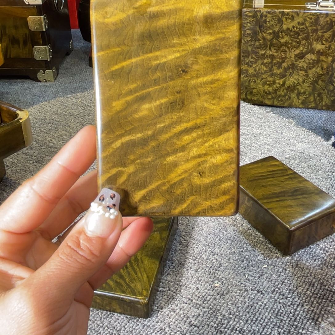 乌木类成套家具烟盒