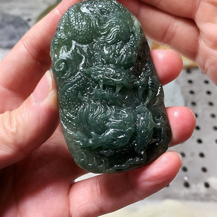 未镶嵌定制翡翠柒*后缅甸翡翠冰蓝水双龙