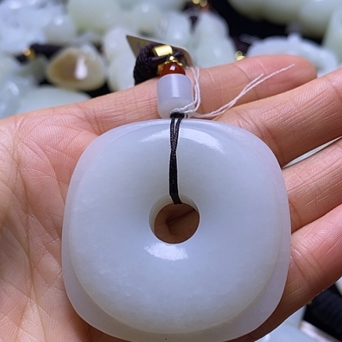 吊坠(不含链)未镶嵌和田玉