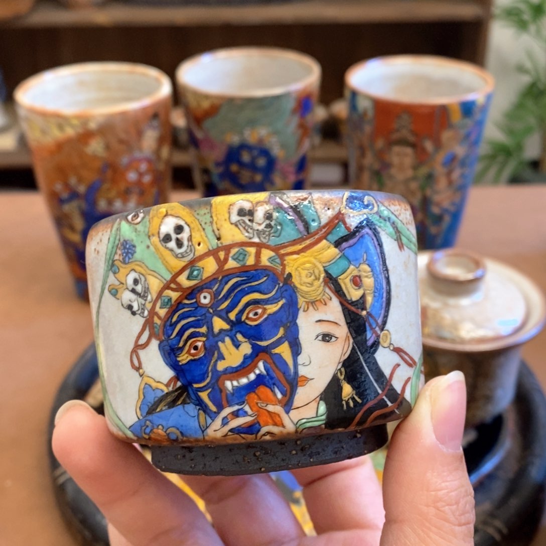 手工手绘扎吉拉姆茶杯