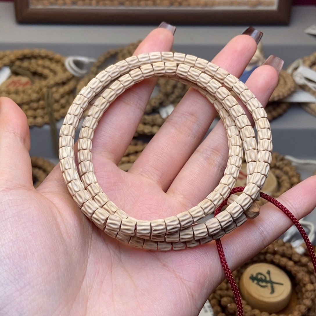 乐***.柏香籽/百香籽手串