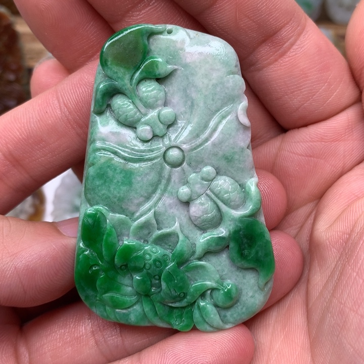 定制翡翠未镶嵌翡翠