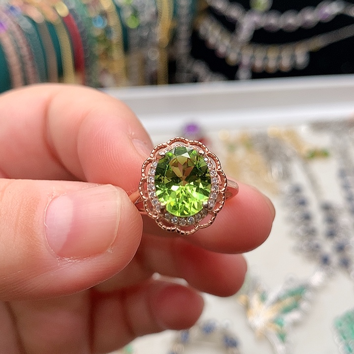 橄榄石戒指银S925镀金镶嵌