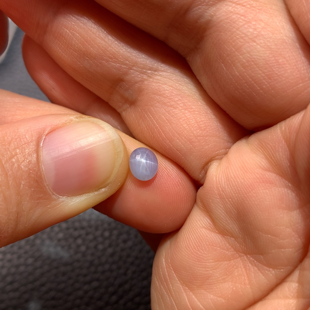 裸石蓝宝石高**学1.13克拉星光蓝宝石