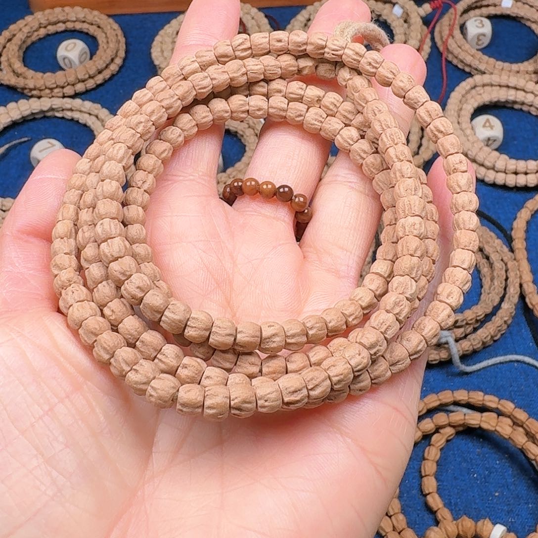 柏香籽/百香籽吊坠