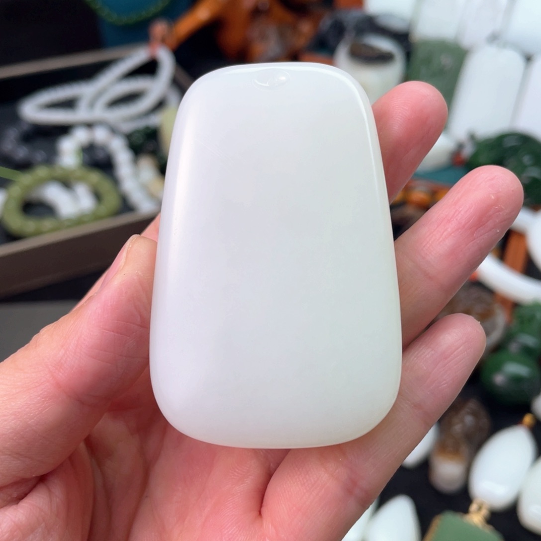 和田玉挂件未镶嵌