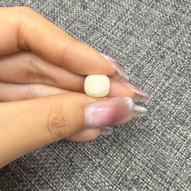 兰蜜珠宝老型10.3✖️8.9mm瑕疵福利（沙眼）