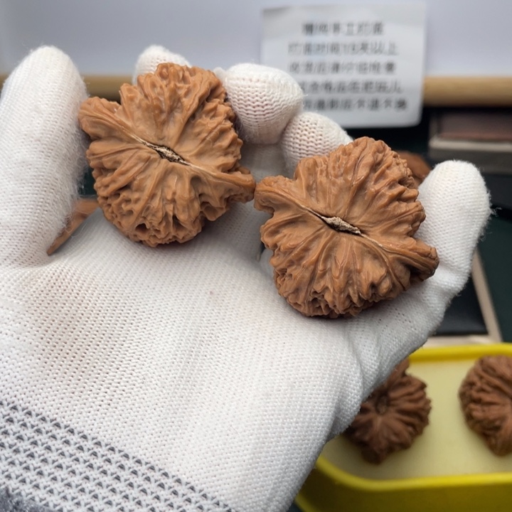 文玩核桃吊坠444243尺三角高炮福利放漏