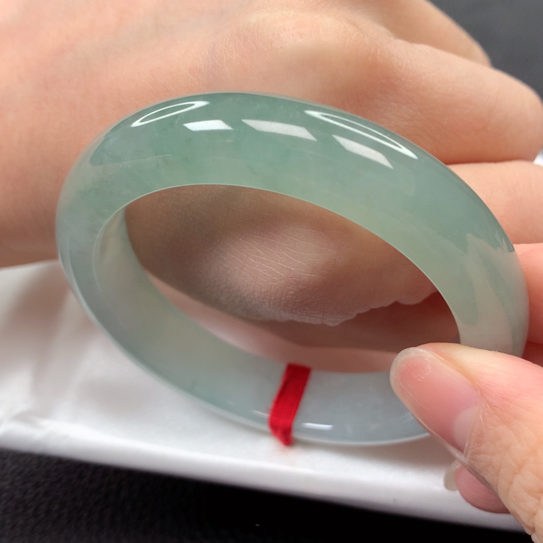 【闪购商品】翡翠手镯未镶嵌36号正圈