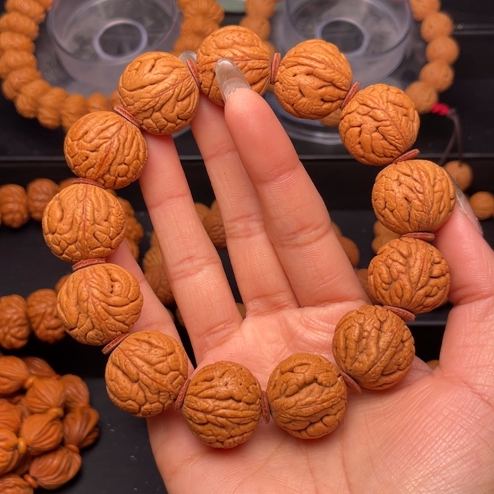 桃核手串21尺寸密纹龙珠（42号链接）