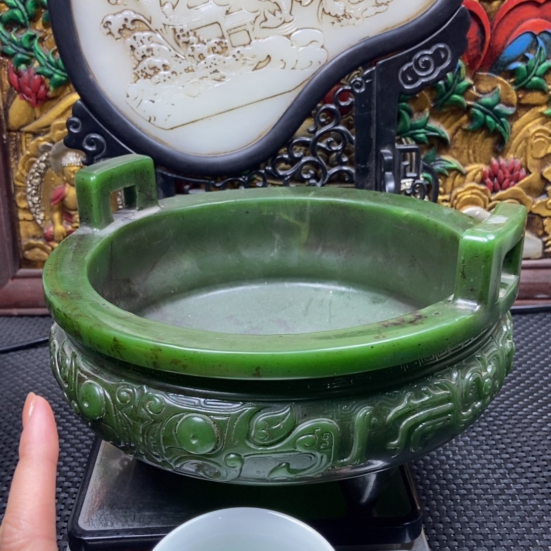 玉***叔精品摆件事实链接