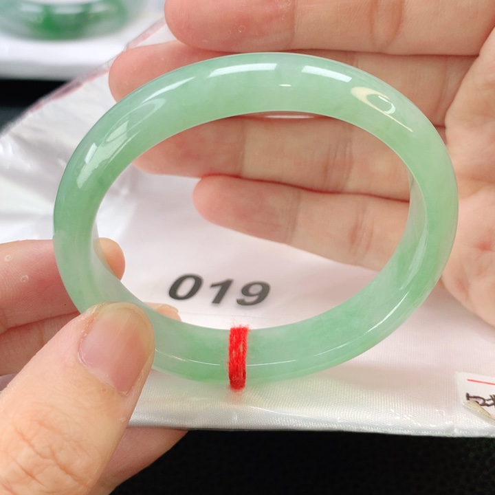 未镶嵌手镯翡翠贵妃52