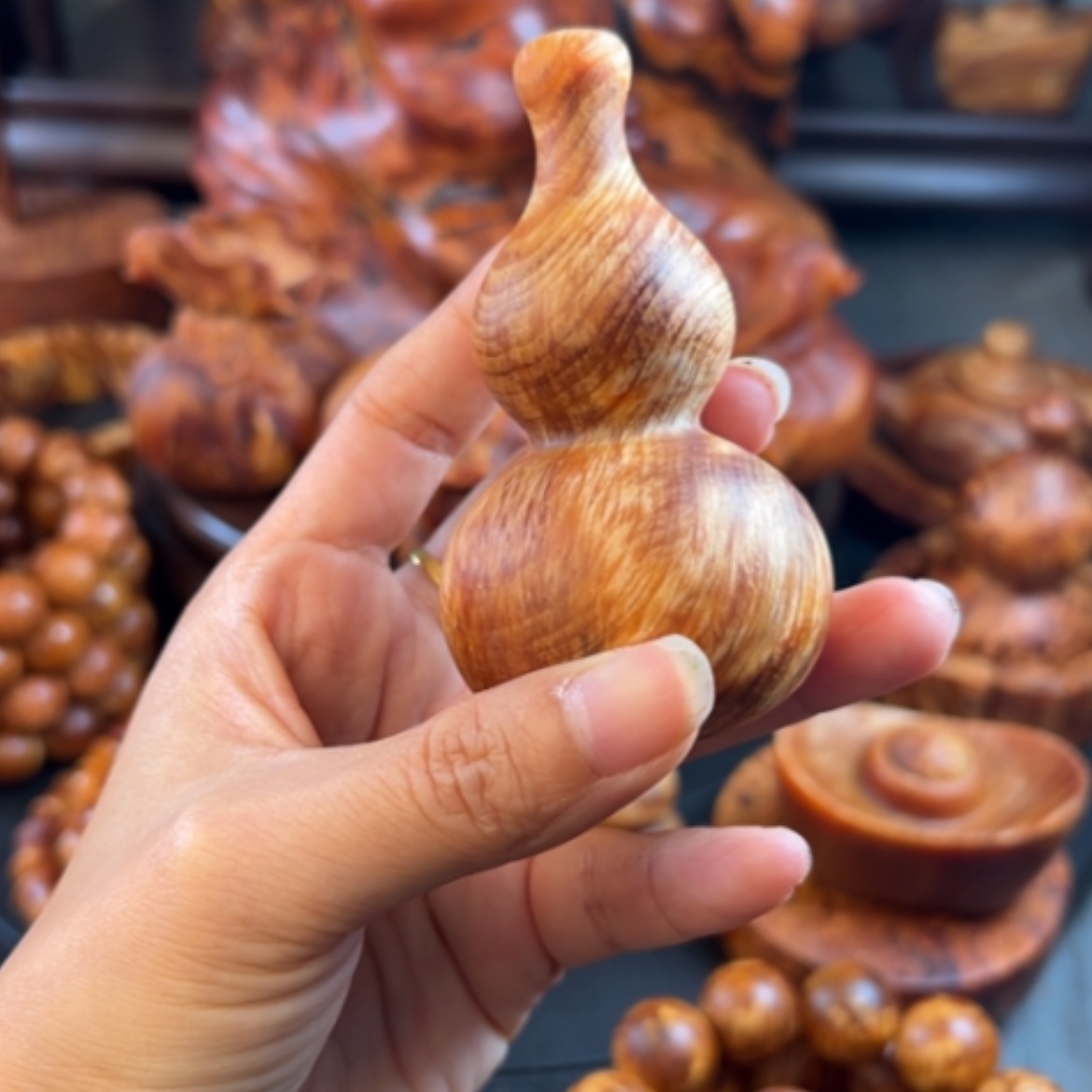 【闪购商品】松木（琥珀木）把件