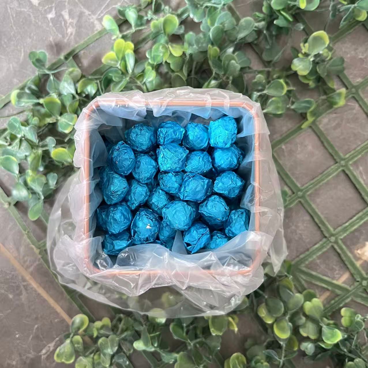 雨腾古茶  W能 YW仙C集“终J 万N S有J立X” L时S变77g/盒（12月2）