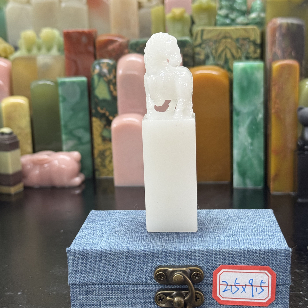 四川白石白马雕扭