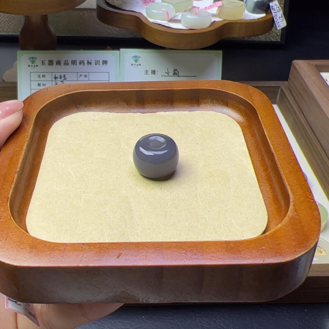 吊坠(不含链)未镶嵌和田玉H***然