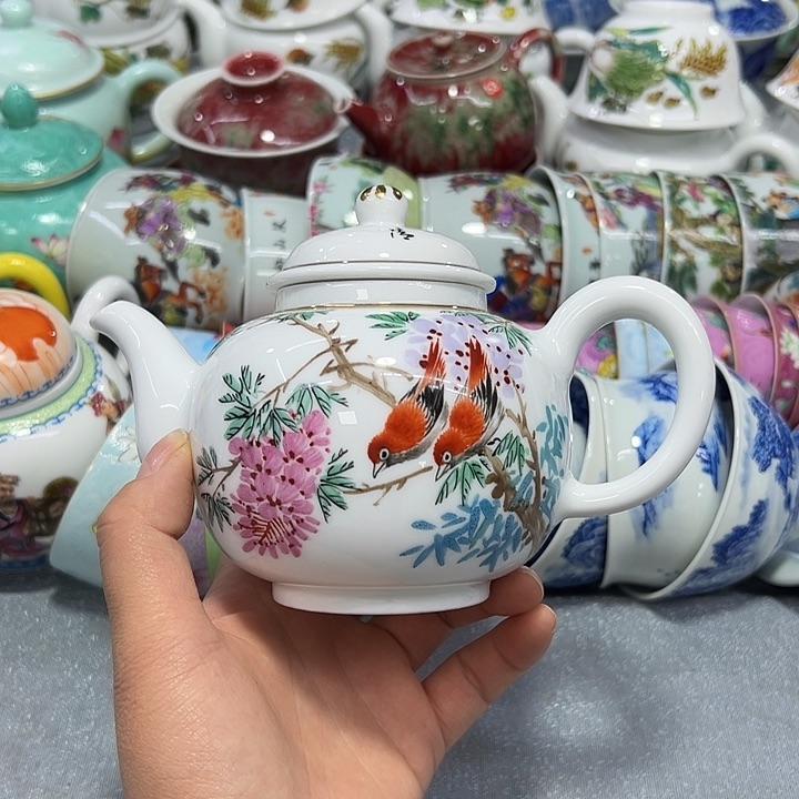 景德镇陶瓷手工艺品