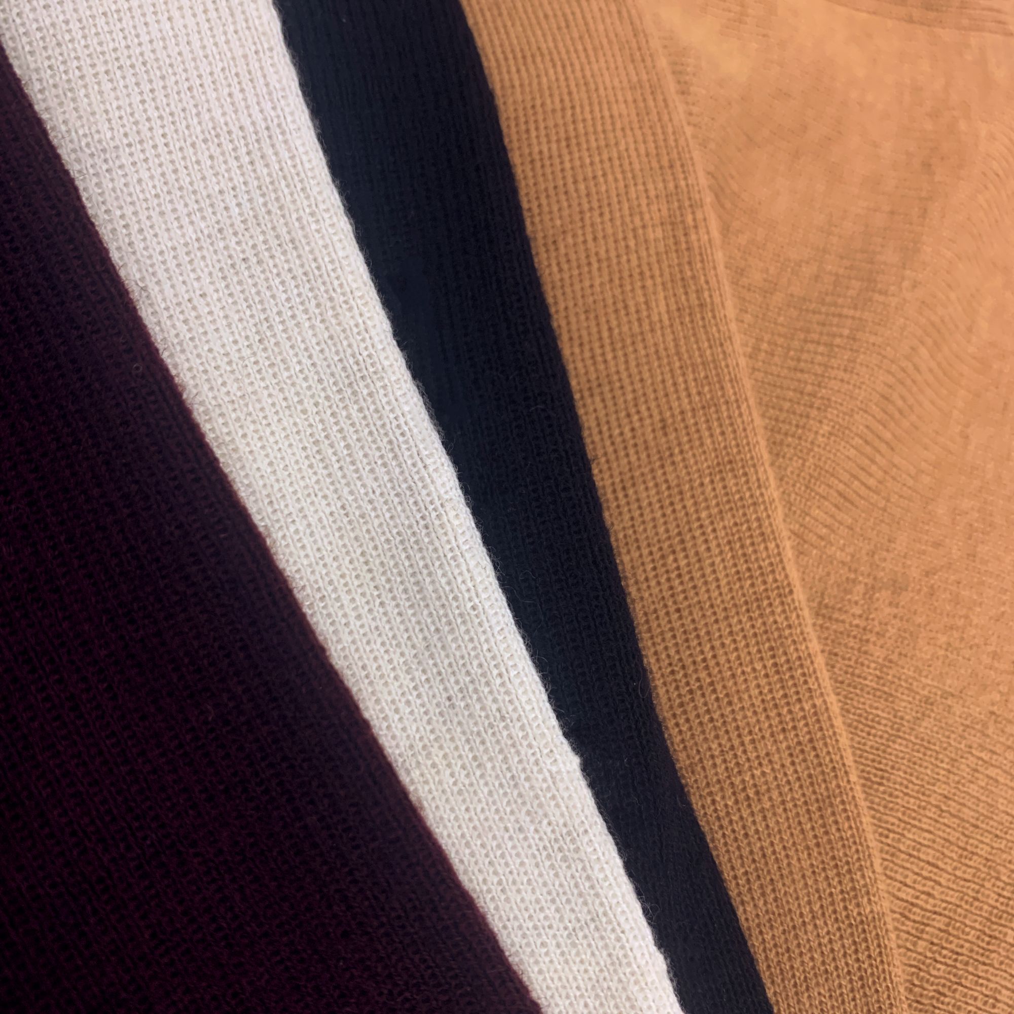 【V姐推荐】时尚百搭气质18针保暖四色长袖V领针织羊毛衫1629B