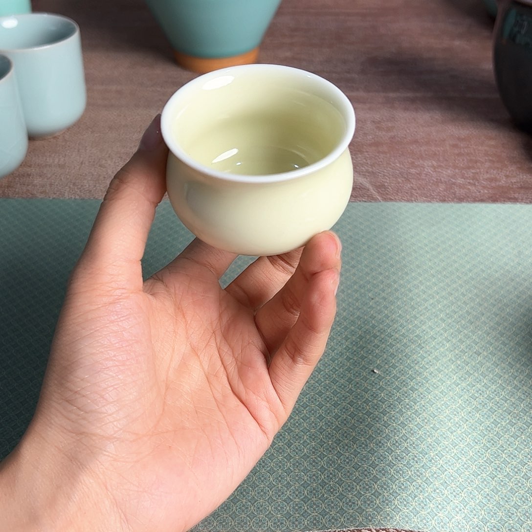 龙泉云间青瓷小米茶器