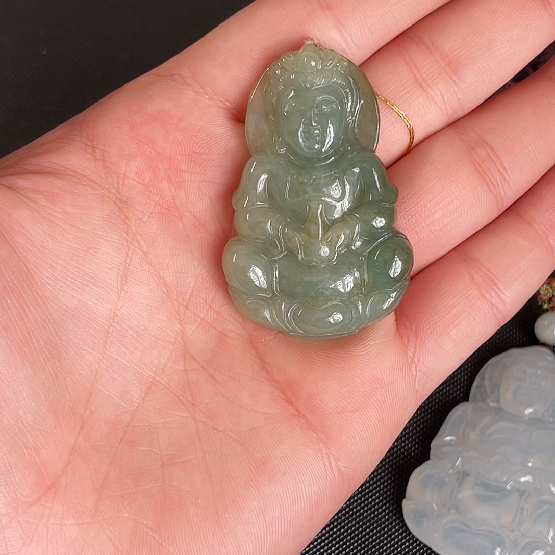 翡翠未镶嵌颈饰炸福利