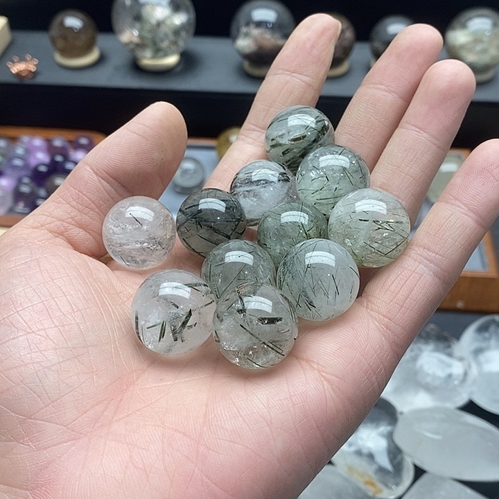 未镶嵌水晶颈饰29
