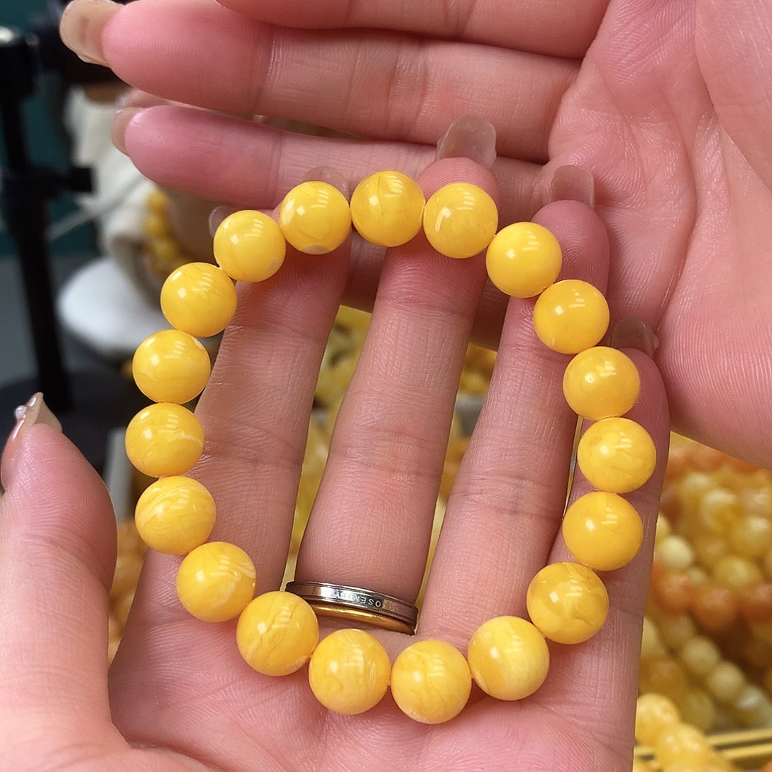 蜜蜡珠宝奇石未镶嵌是****！