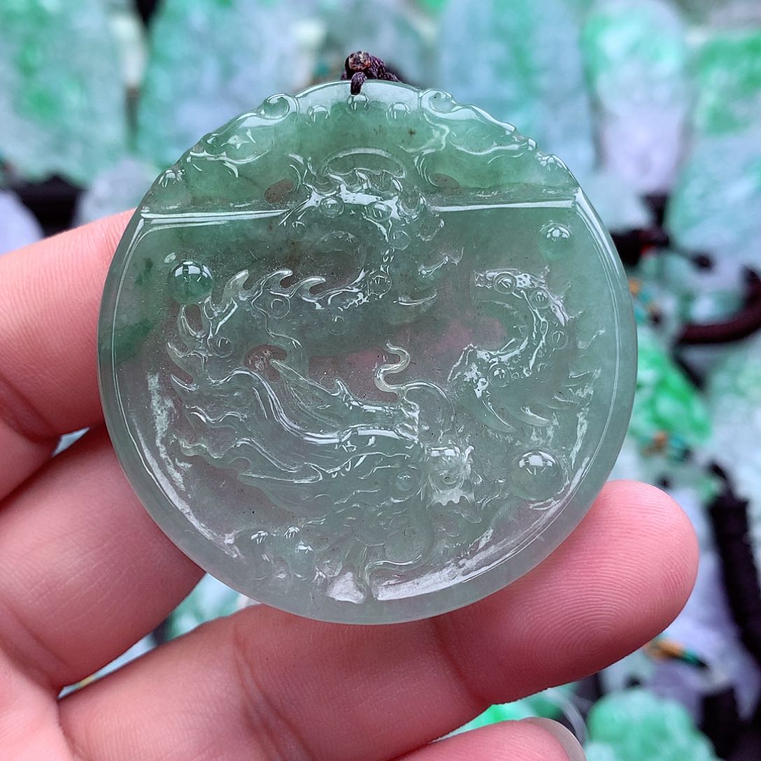 翡翠吊坠(不含链)未镶嵌