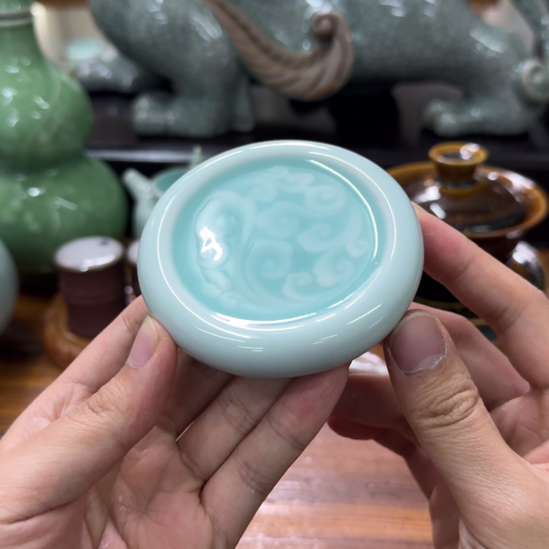龙泉青瓷茶具微瑕7405