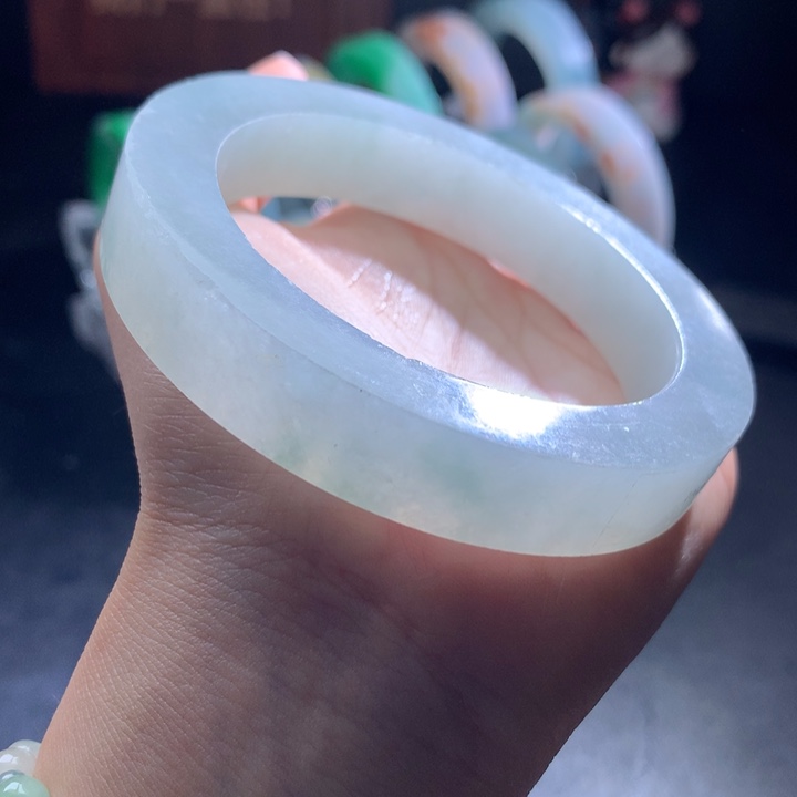 定制翡翠手镯未镶嵌