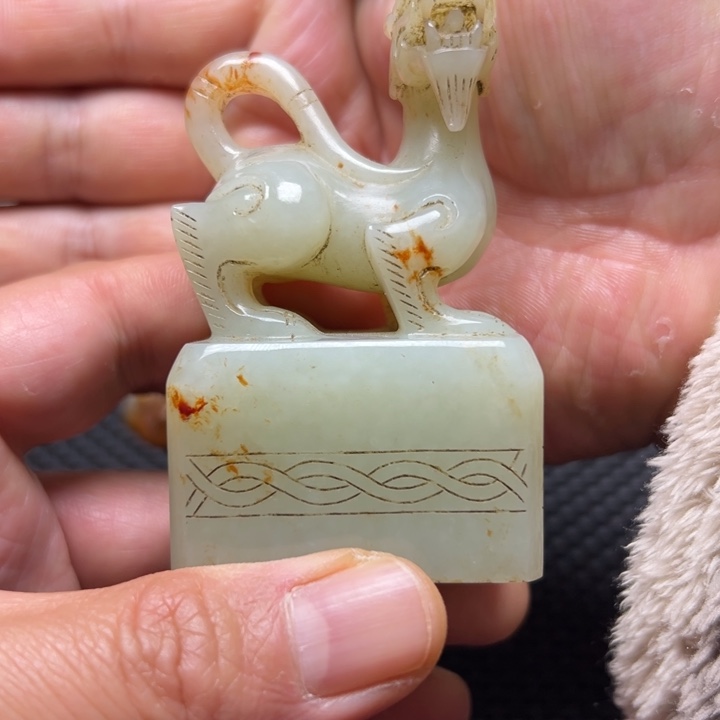 和田玉（糖玉）未镶嵌挂件