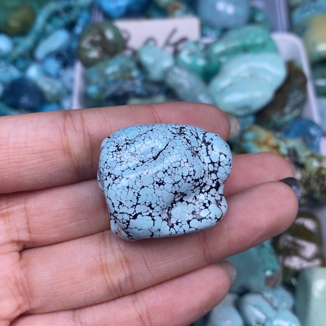 绿松石未镶嵌挂件