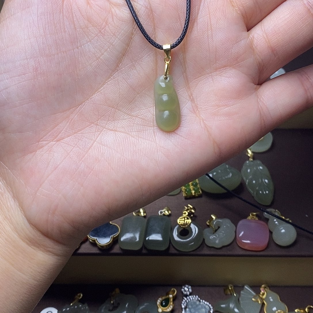 和田玉颈饰银S925镶嵌