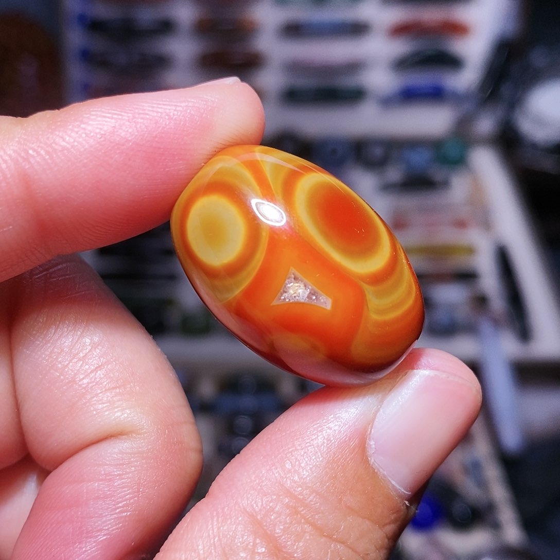 玛瑙吊坠未镶嵌….