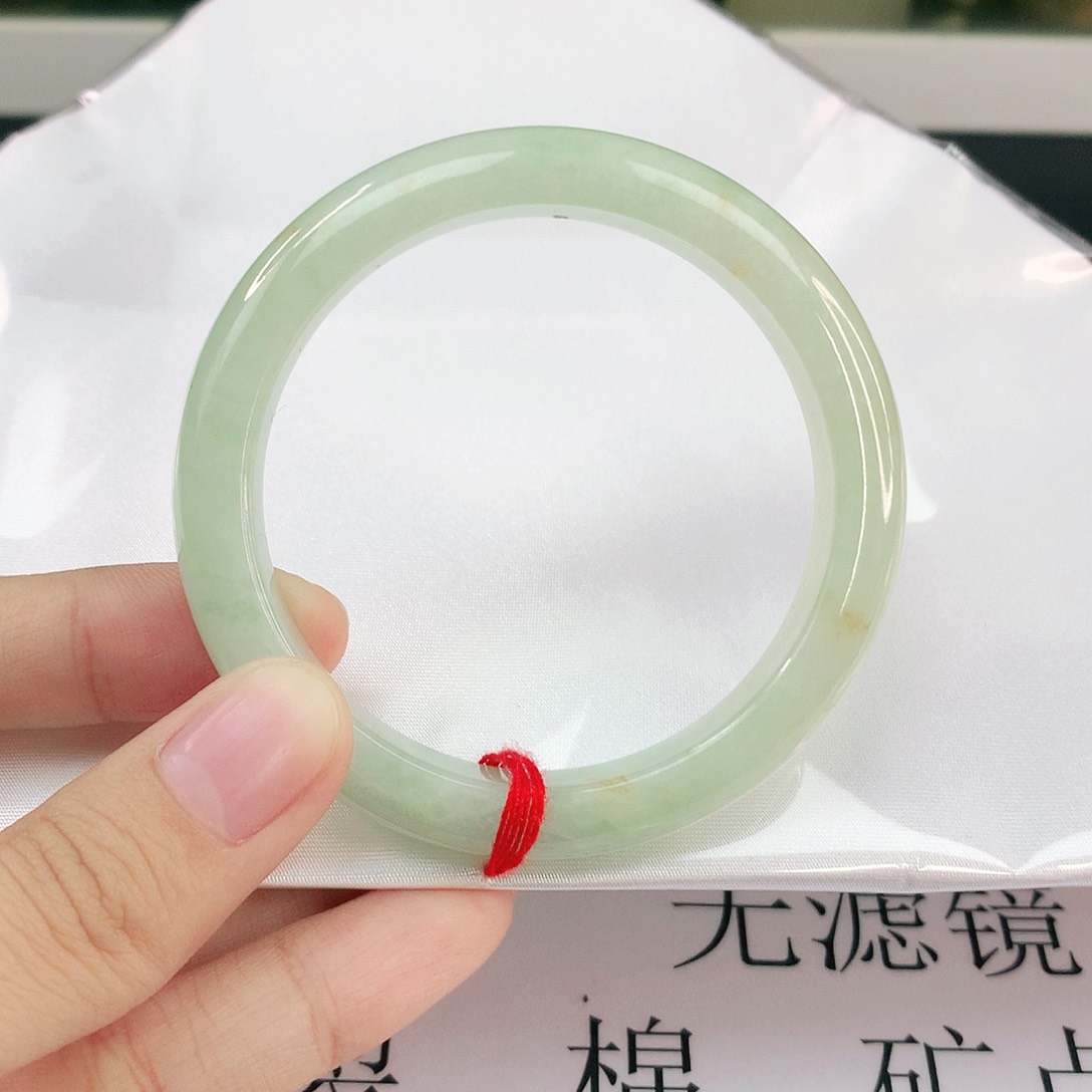 翡翠手镯未镶嵌8317正