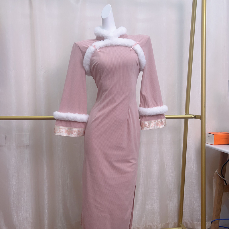 V-3313 粉团子 雪尼尔 加厚 新中式秋冬年轻款改良旗袍120cm长款