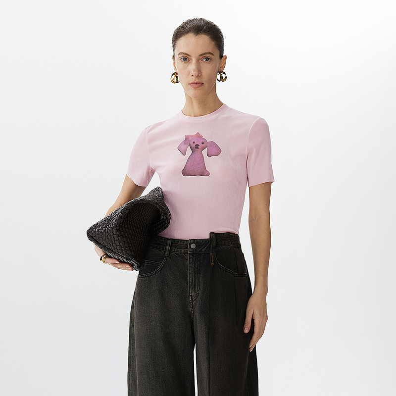 JNBY/江南布衣春秋植绒狗狗印花T恤女U型领短袖休闲通勤5P1110020