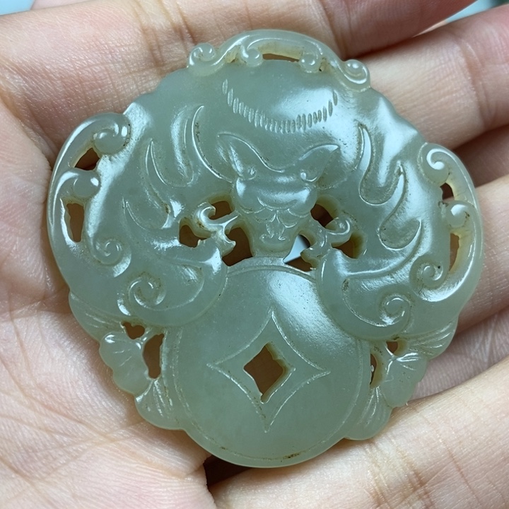 未镶嵌和田玉挂件