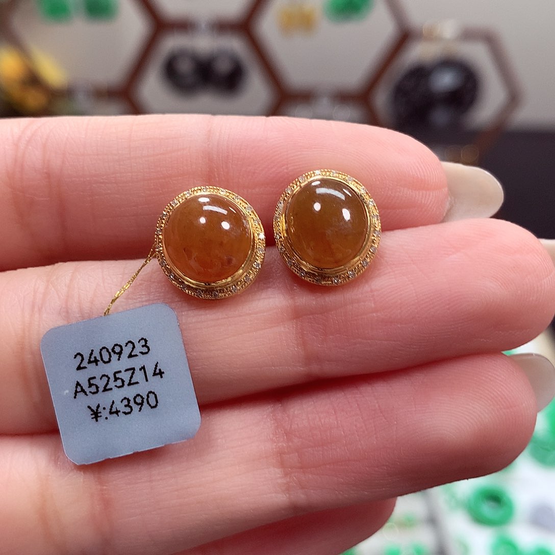 翡翠耳饰18K金镶嵌天然翡翠