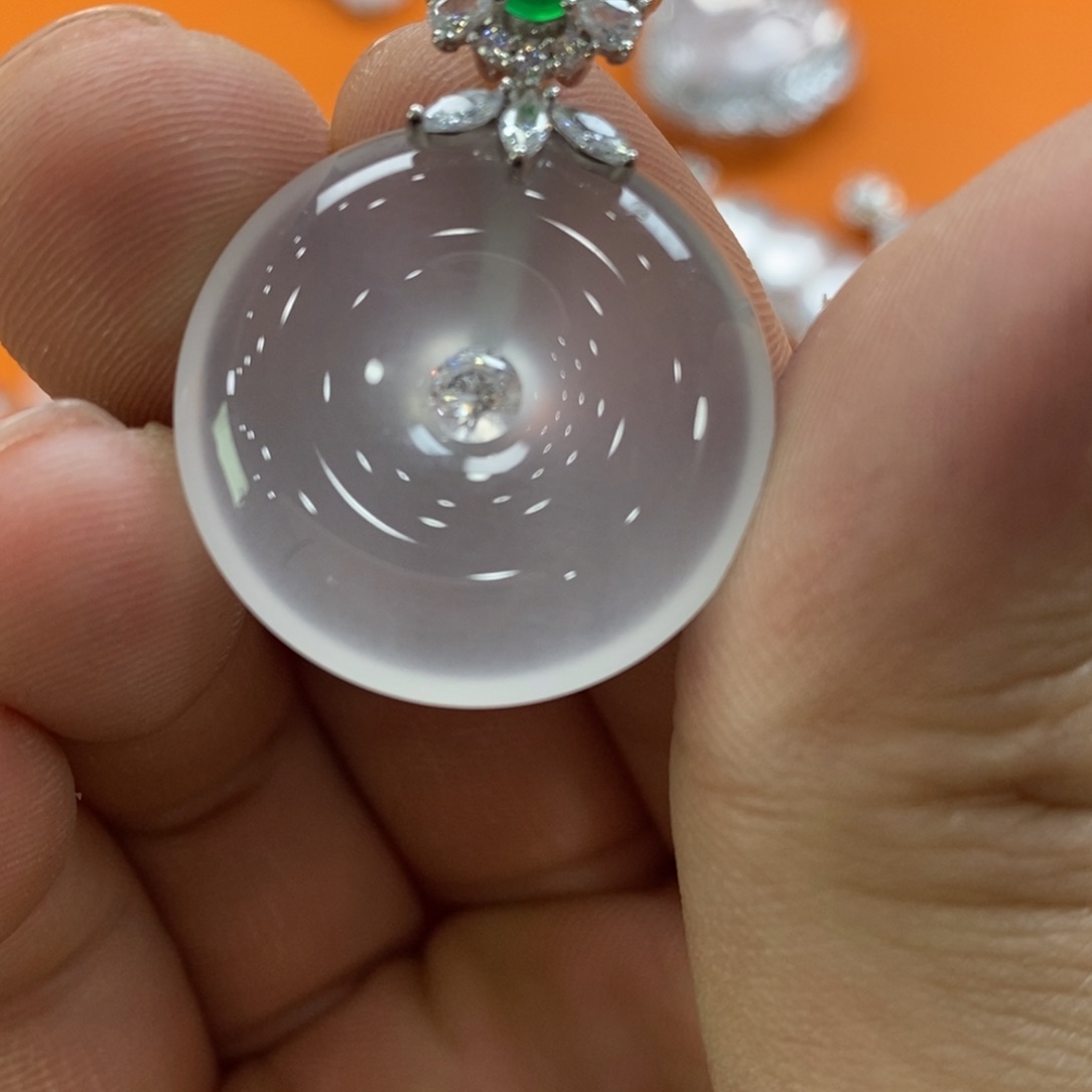 石英质玉吊坠银S925镀金镶嵌小***平