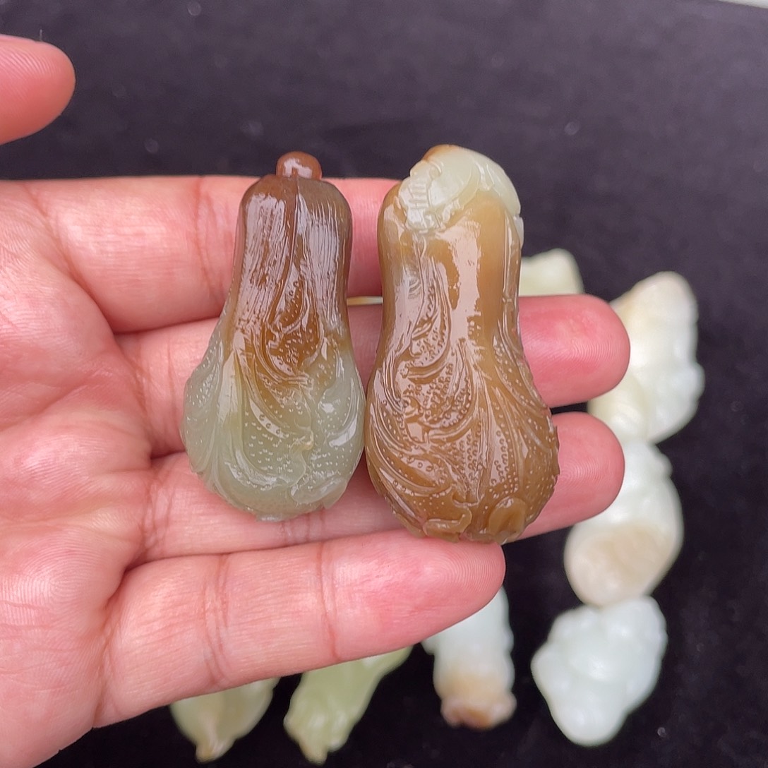 未镶嵌和田玉（糖玉）挂件