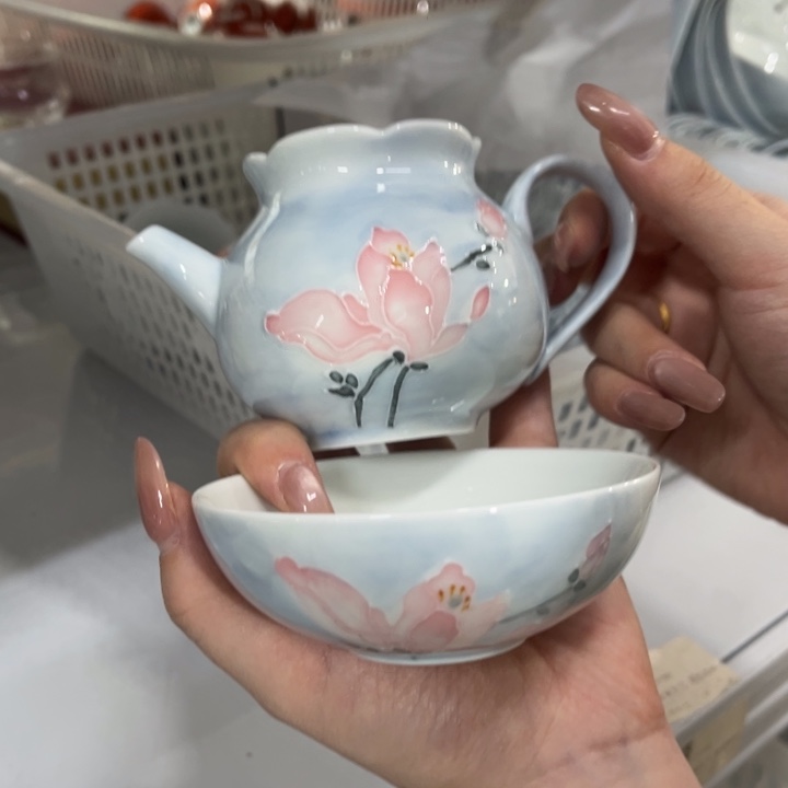 两件套哈哈哈哈哈