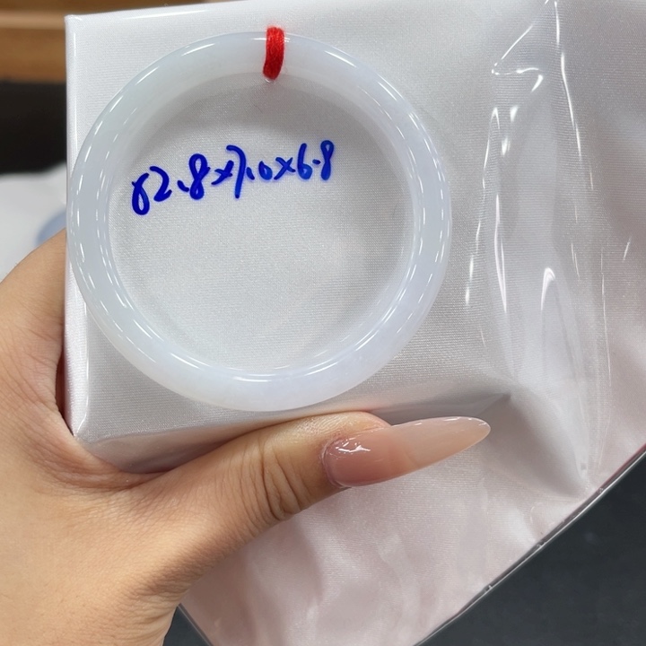 未镶嵌手镯翡翠任**气翡翠