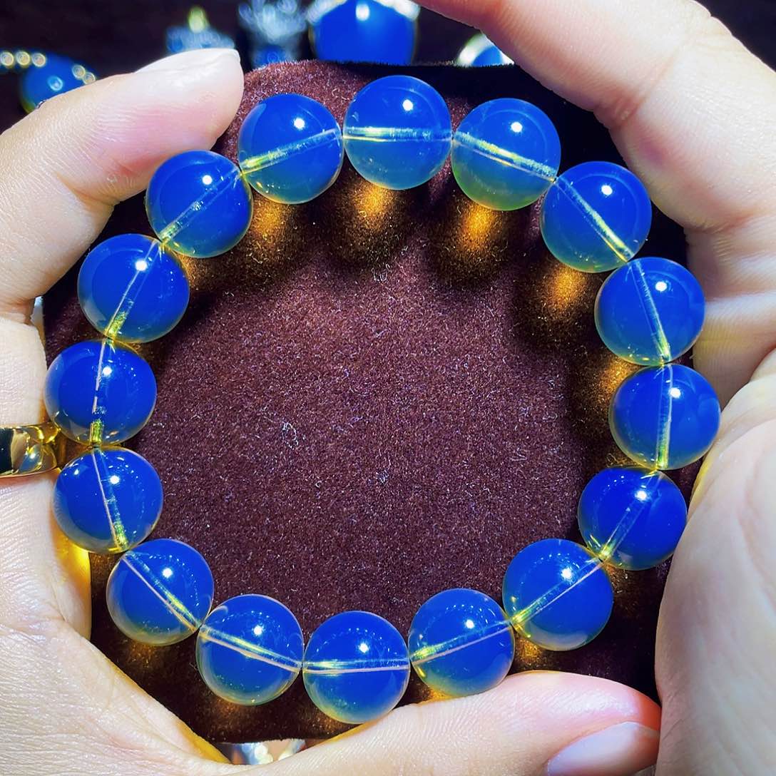 蓝珀裸石未镶嵌异色珀12