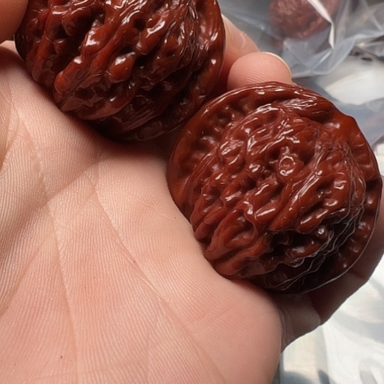 黎***）文玩核桃吊坠楼子056