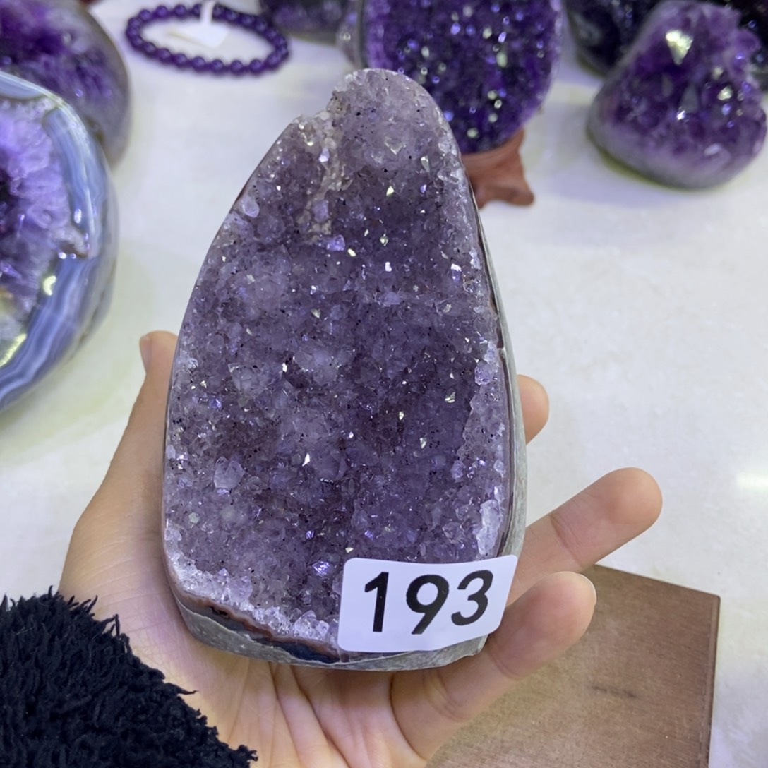 未镶嵌紫晶大型摆件（非配饰）
