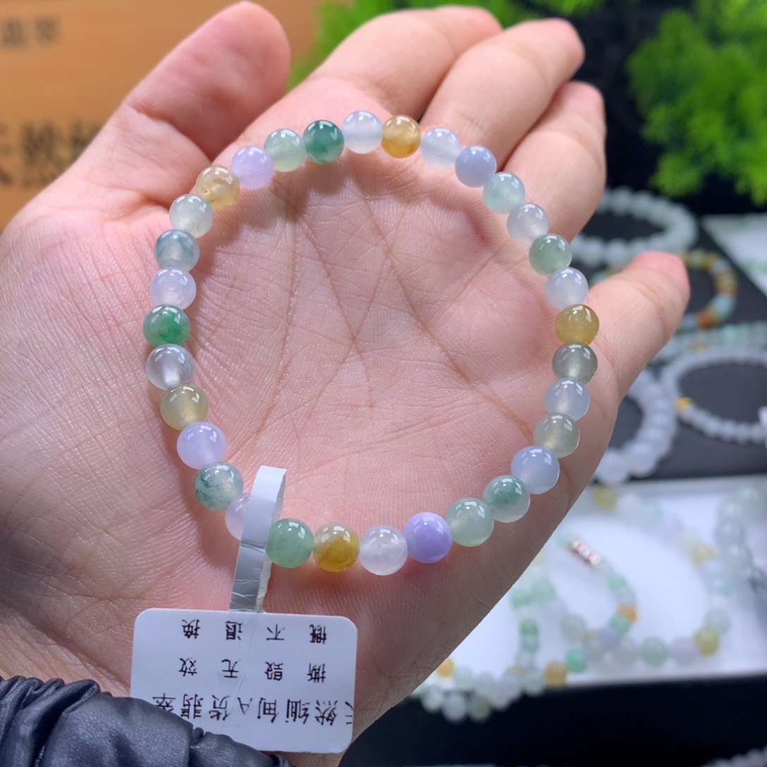翡翠未镶嵌手链卡5.8