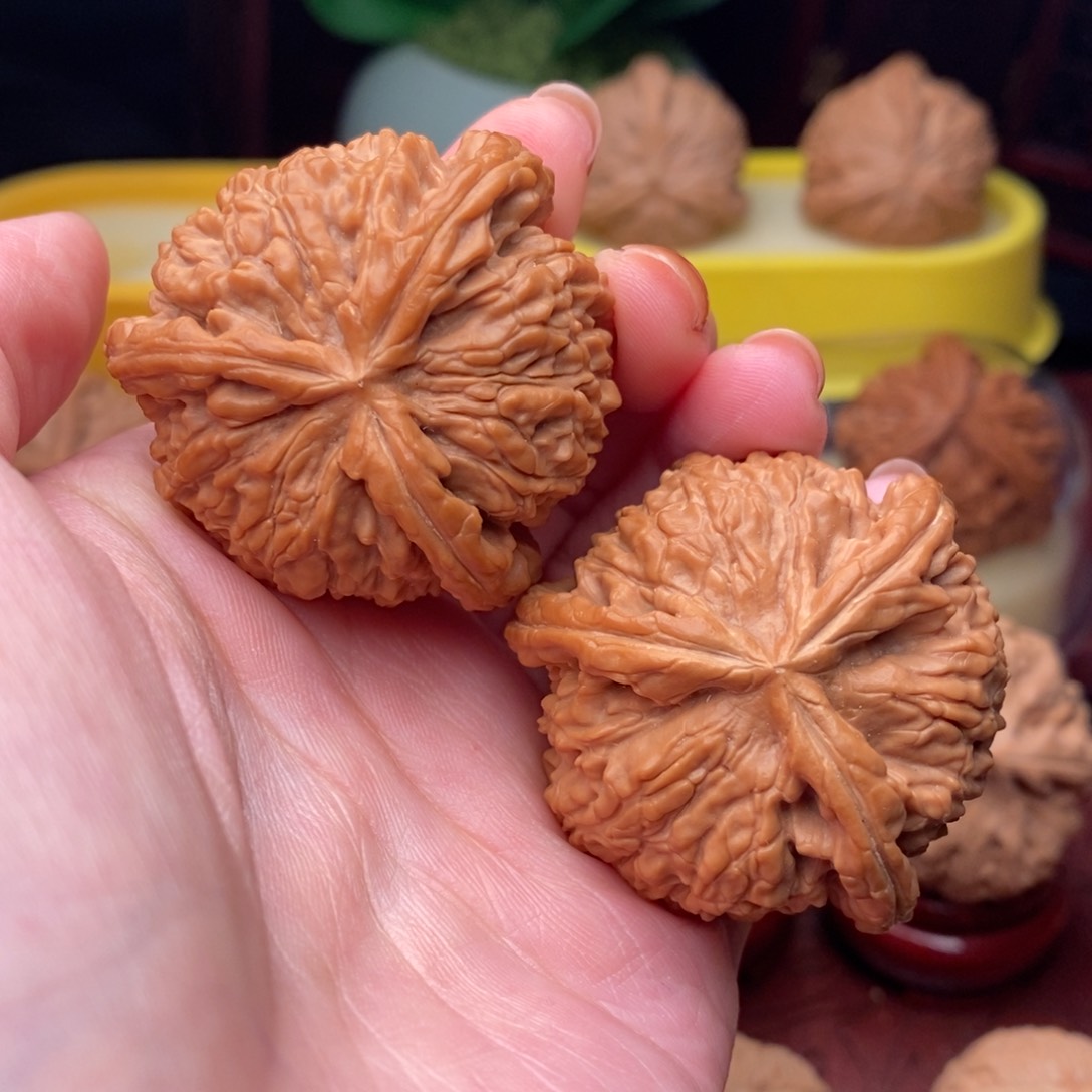 文玩核桃把件白奔44