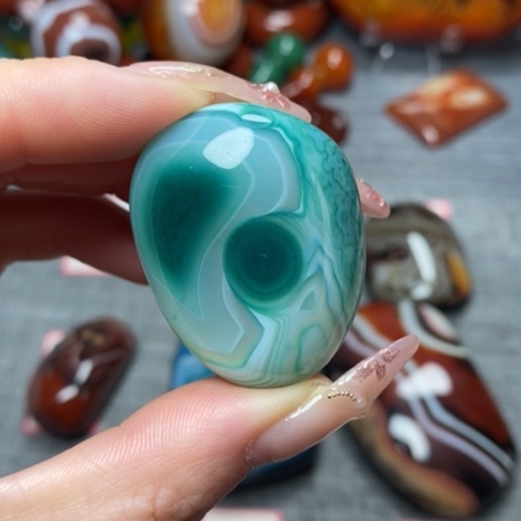 玛瑙/玉髓珠宝奇石未镶嵌钓***芦打孔不退不换